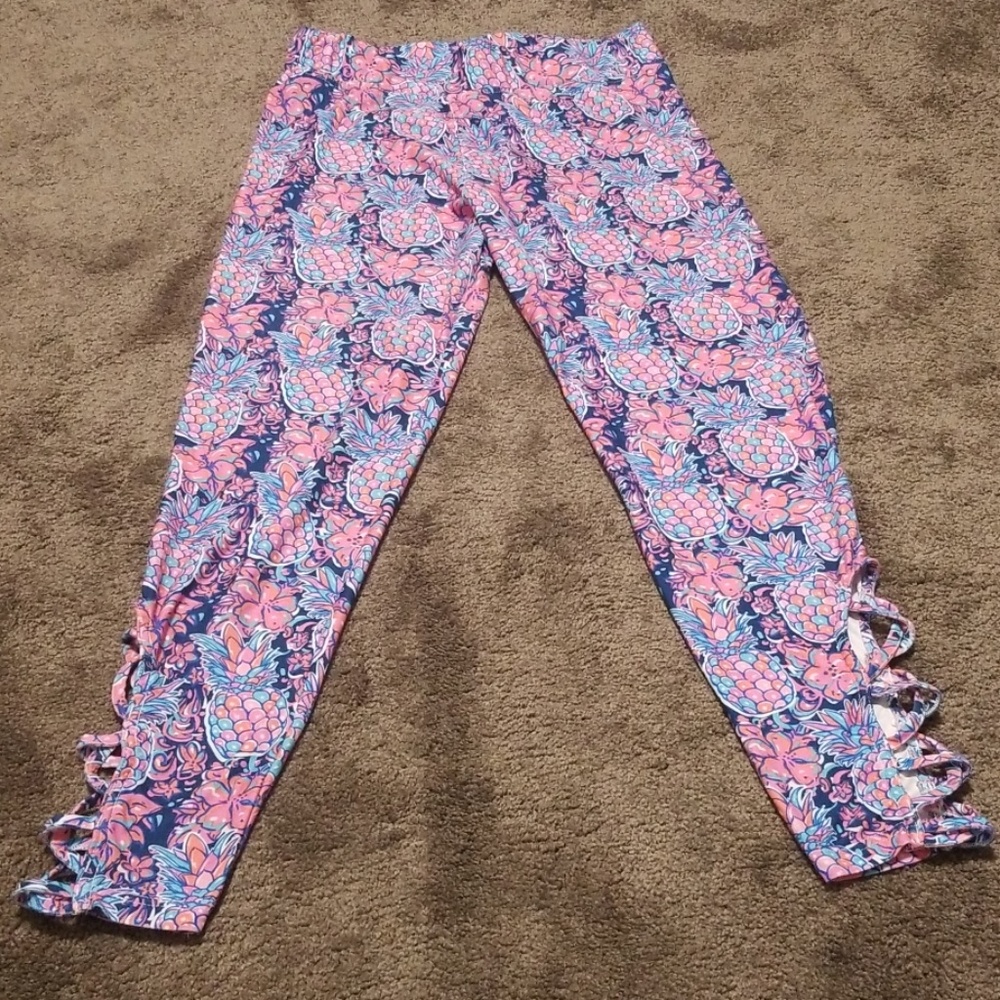 🦚Simply Southern pineapple leggings